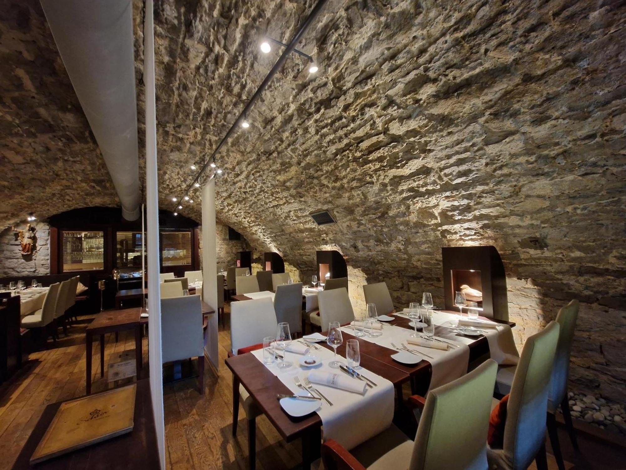 Laurentius Boutique-Hotel & Restaurant ヴァイカースハイム エクステリア 写真