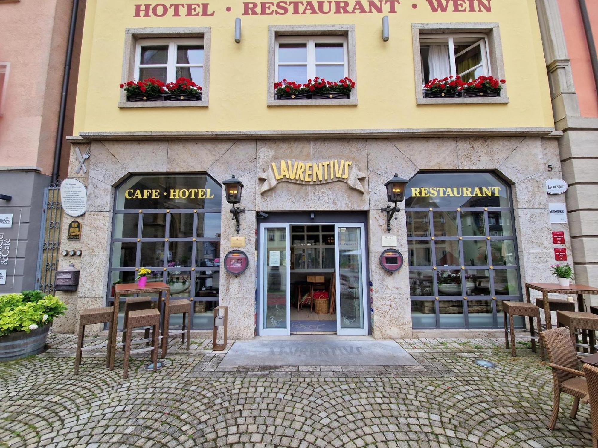 Laurentius Boutique-Hotel & Restaurant ヴァイカースハイム エクステリア 写真
